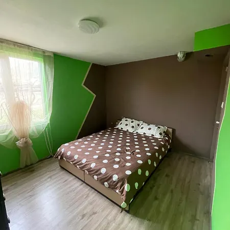 Villa маца *